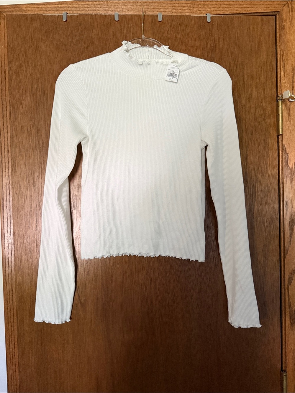 American Eagle Outfitters White Ribbed Long-Sleeve Mock Neck Top
